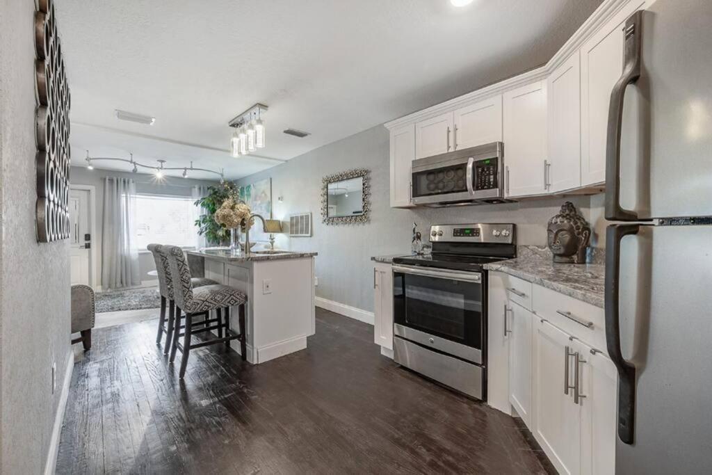 Chic Pad In Center Of Seminole Heights-322 Apartment Tampa Ngoại thất bức ảnh