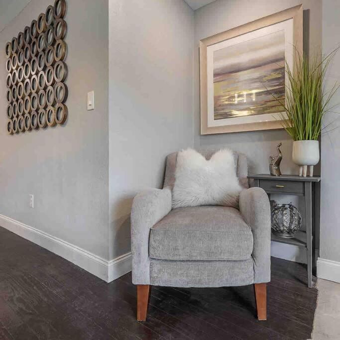 Chic Pad In Center Of Seminole Heights-322 Apartment Tampa Ngoại thất bức ảnh